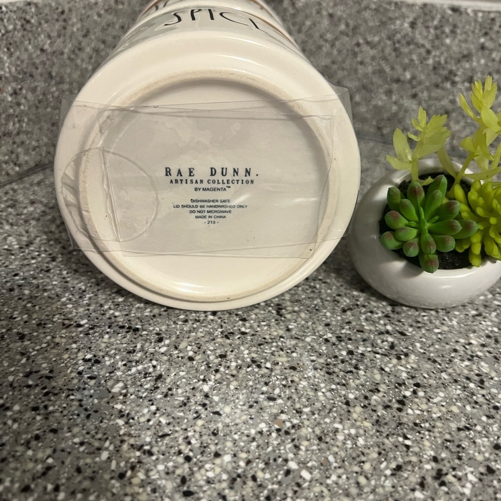 Rae Dunn Spice Containers - Picture 4 of 8